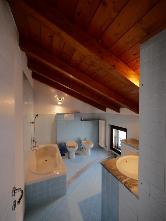 לקו B&B Como Lake Cottage מראה חיצוני תמונה